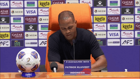 HLV Patrick Kluivert đau đớn sau khi chứng kiến Indonesia lỡ hẹn World Cup 2026  HLV Patrick Kluivert đau đớn sau khi chứng kiến Indonesia lỡ hẹn World Cup 2026